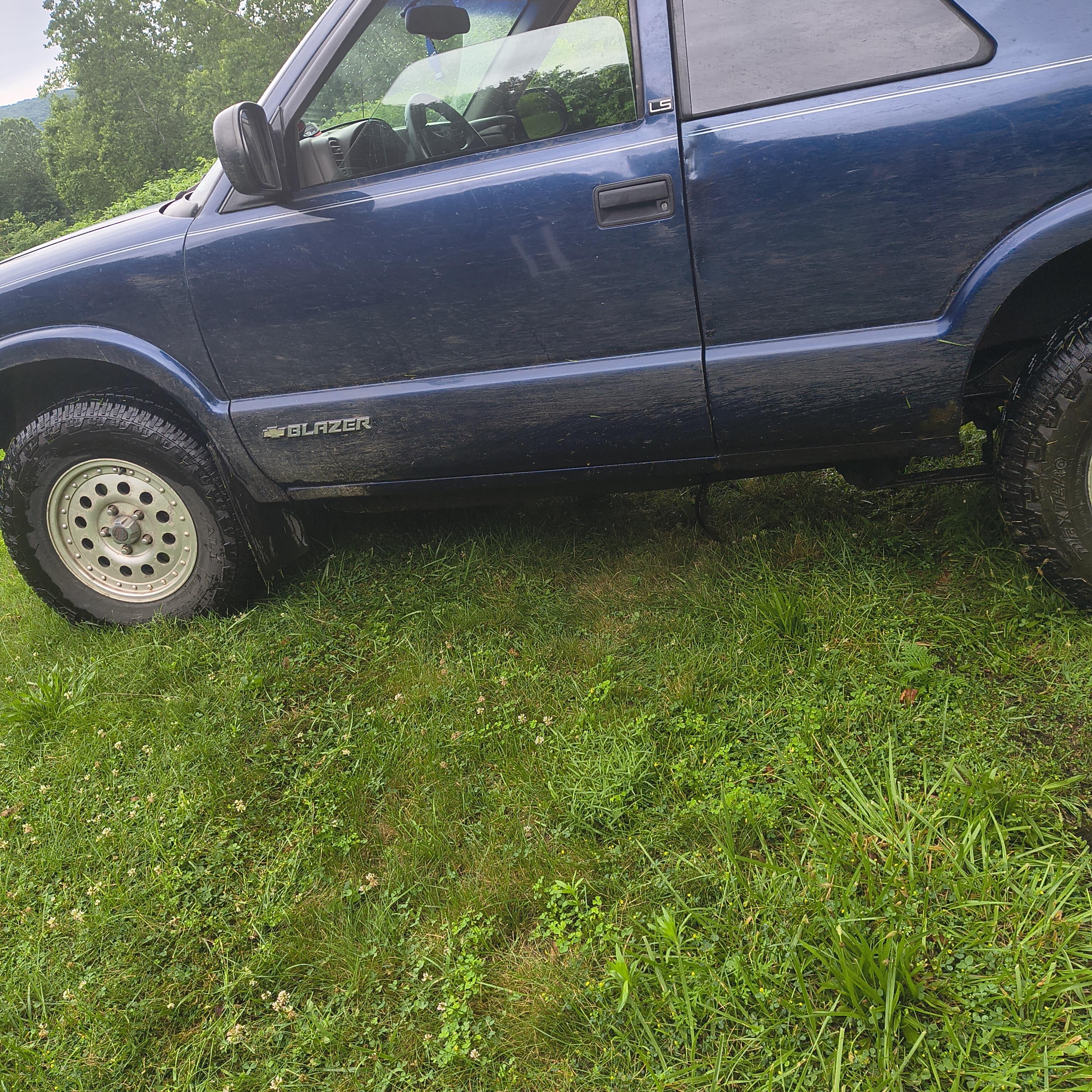 Blue '99 Blazer artwork