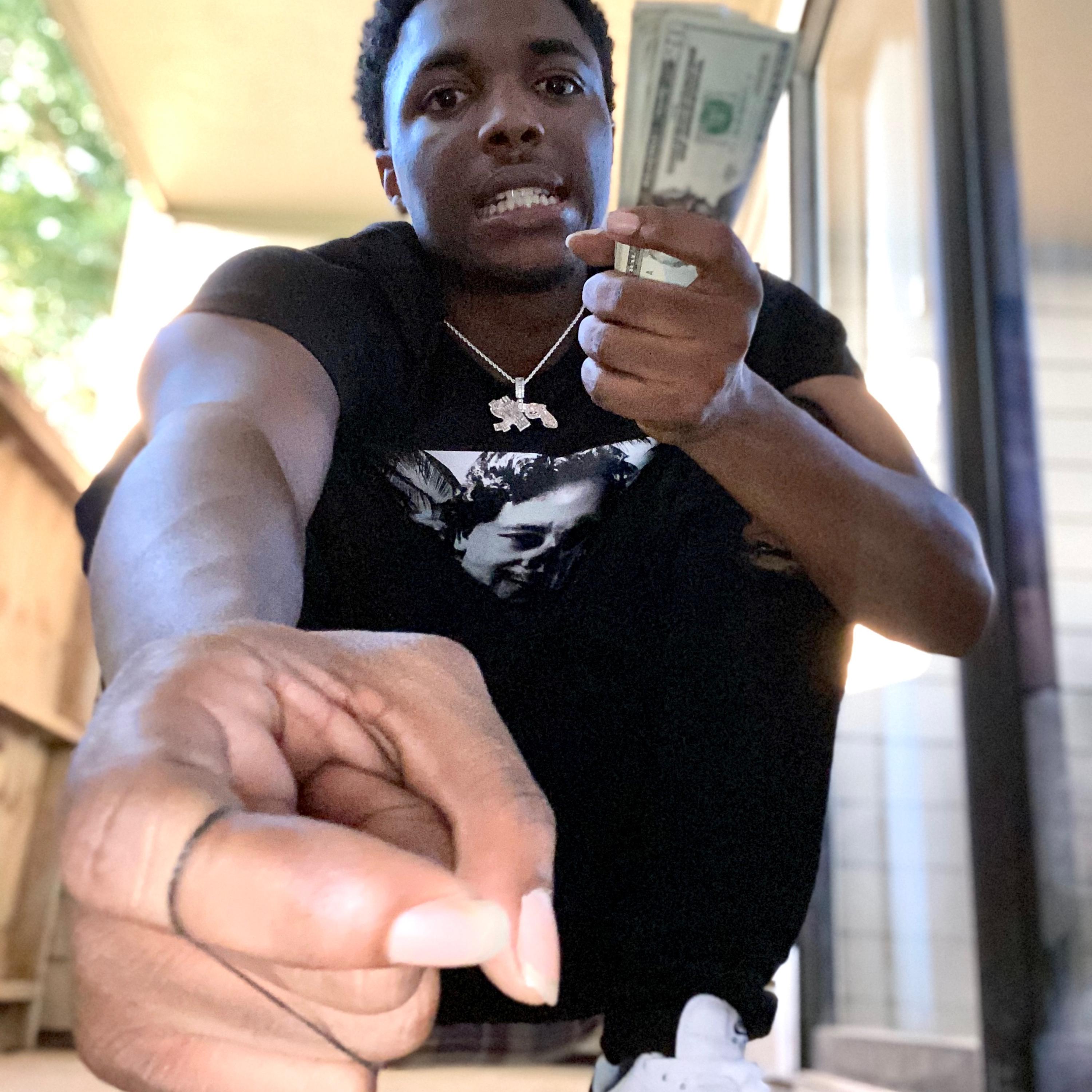 No Comp artwork