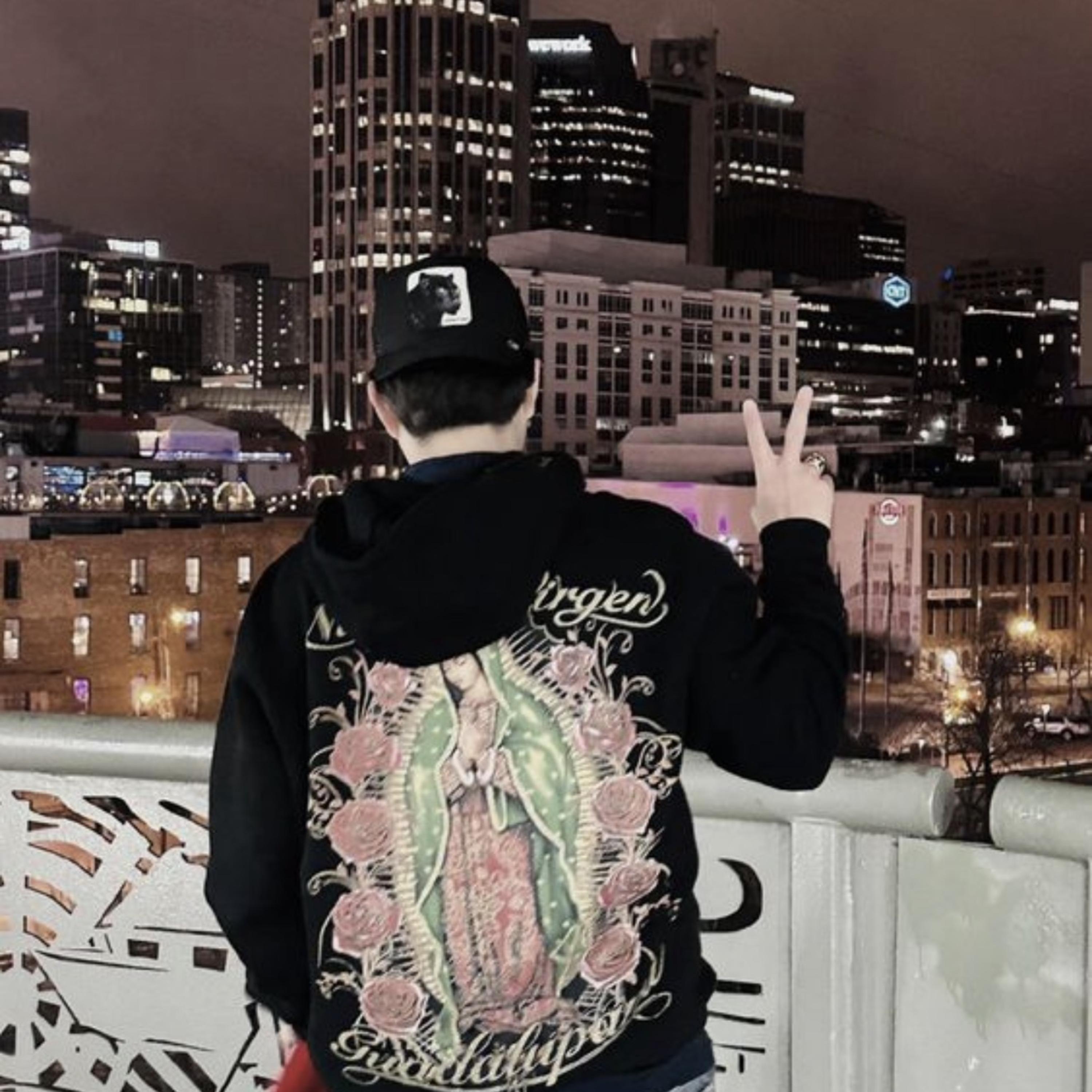 Echandole Chingasos Ala Vida by Corridos Con Estilo Oficial cover art