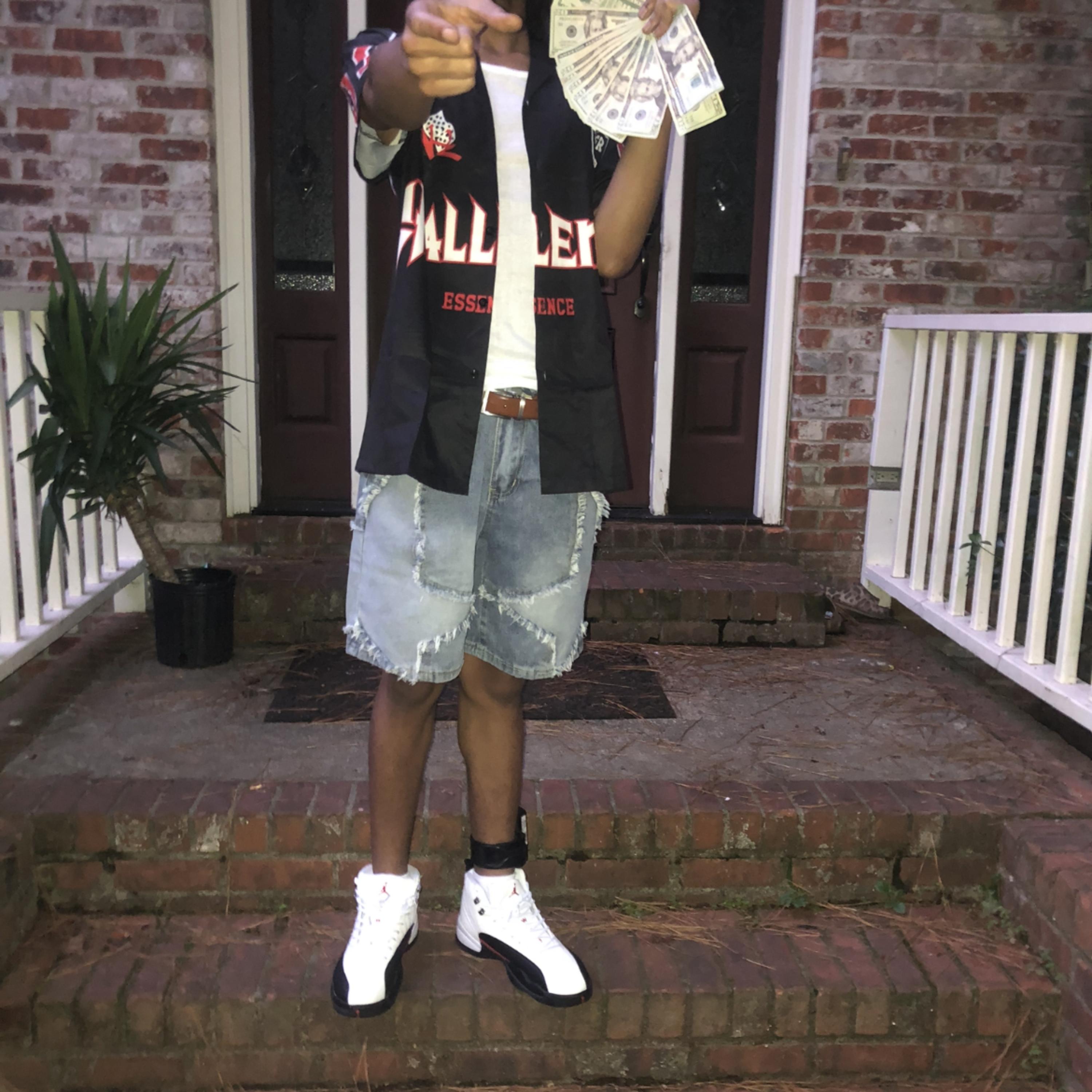 Hard 2 Kill artwork